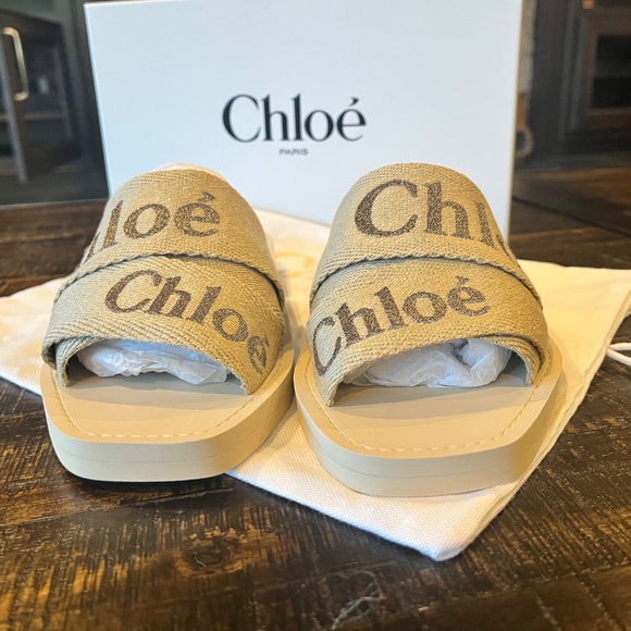 Chloe Slides - Picture 8 of 10